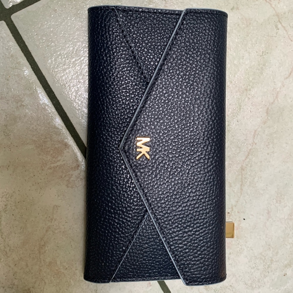 New MK wallet